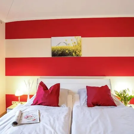Nyaraló Wellness - Ferienhaus Kuestenwind *